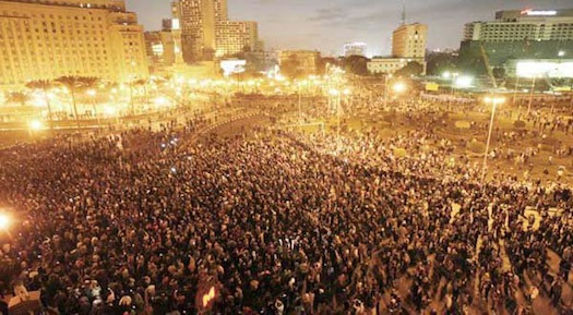 demonstrators_gather_in_central Cairo.jpg